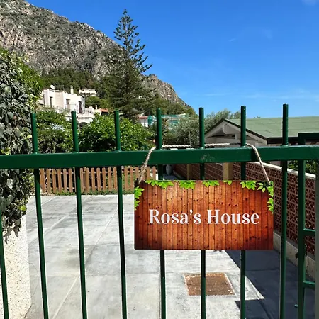 Дом отдыха Rosa's House