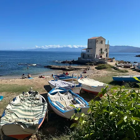 Rosa's House * Санта-Флавия